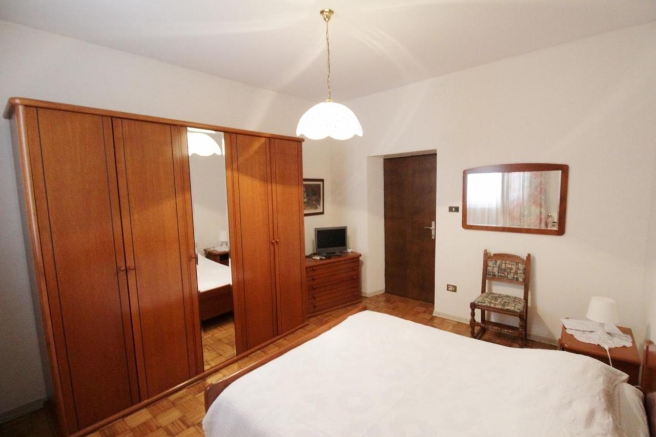 סבודרייה Apartment Orietta מראה חיצוני תמונה