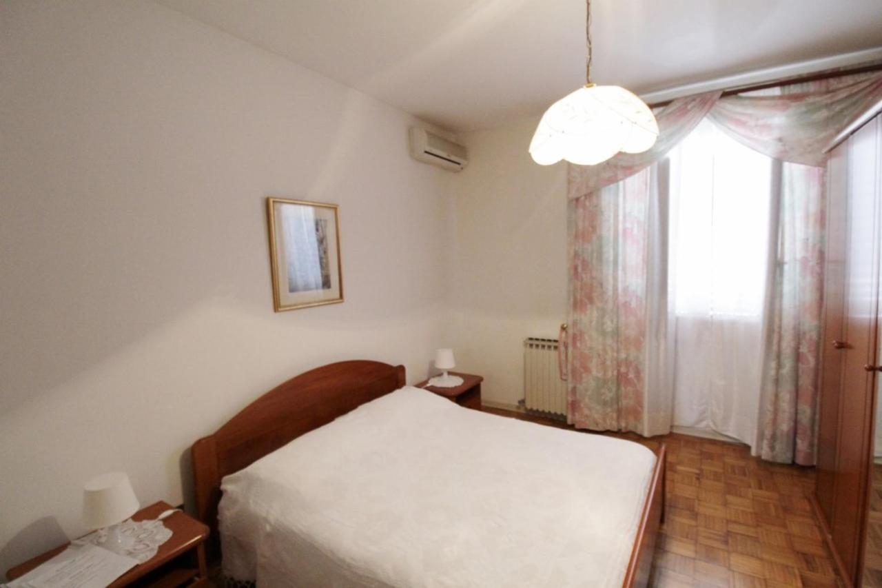 סבודרייה Apartment Orietta מראה חיצוני תמונה