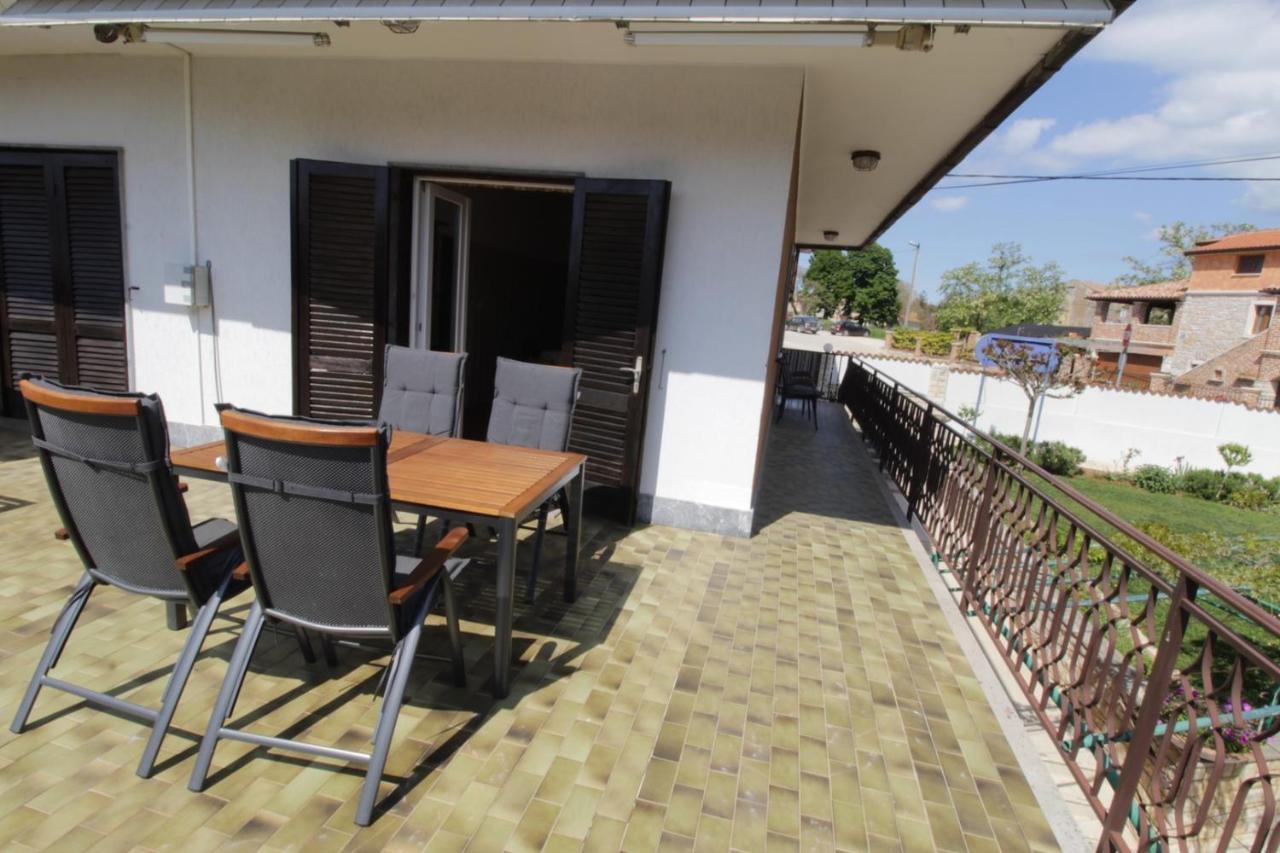 סבודרייה Apartment Orietta מראה חיצוני תמונה